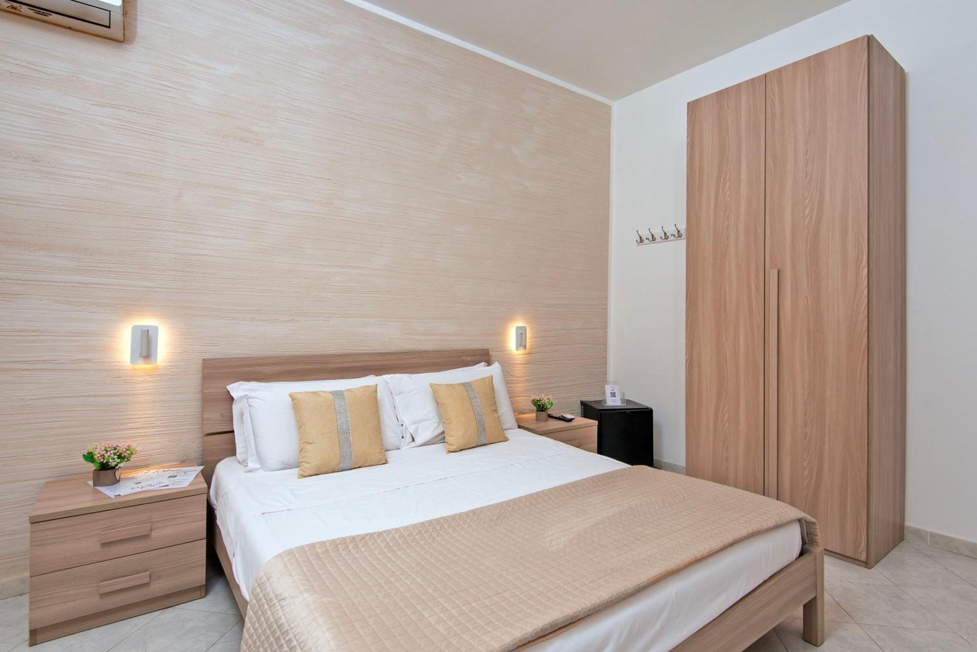 Casa Vacanze Carolina 348 Наполи Екстериор снимка